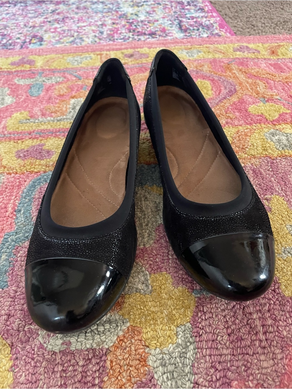 Clarks Black Ballet Flats with Patent Cap Toe